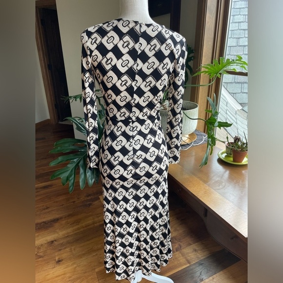 DVF Diane Von Furstenberg Timmy Midi Dress Chain Geometric Print - Picture 6 of 14